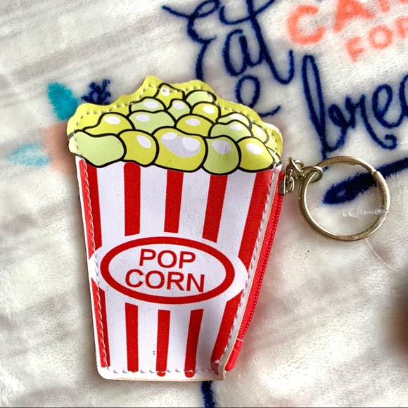 Other - 🍿 Popcorn Keychain 🍿